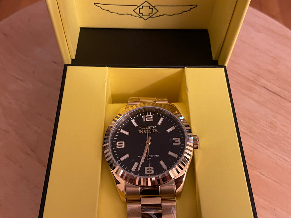 Invicta Stratford Gold