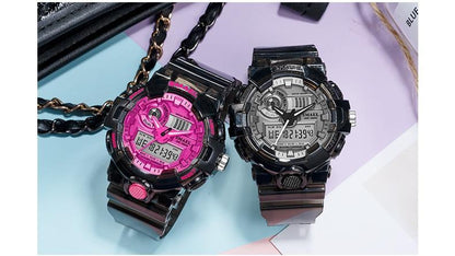 Montre Sport Digitale Homme et Femme Lumineuse Double Fuseau Horaire Étanche 5 Bars Montre-Bracelet Militaire Moderne pour Homme Avec Mode Nuit